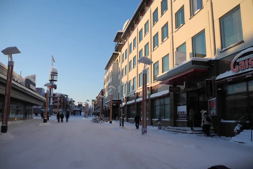 Arctic Light Hotel, Rovaniemi: Rooms and Aurora Base Review