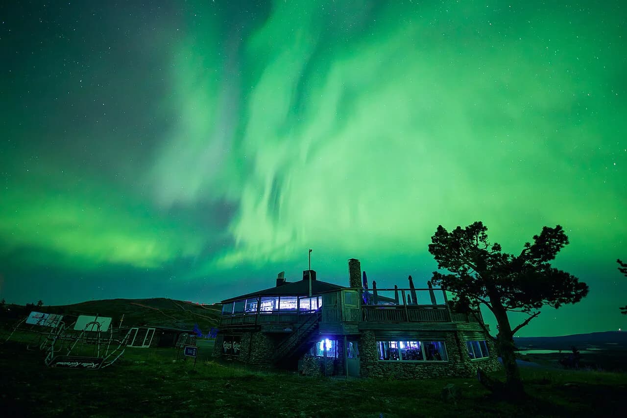 Levi in November: Plan Early Snow and Aurora Nights