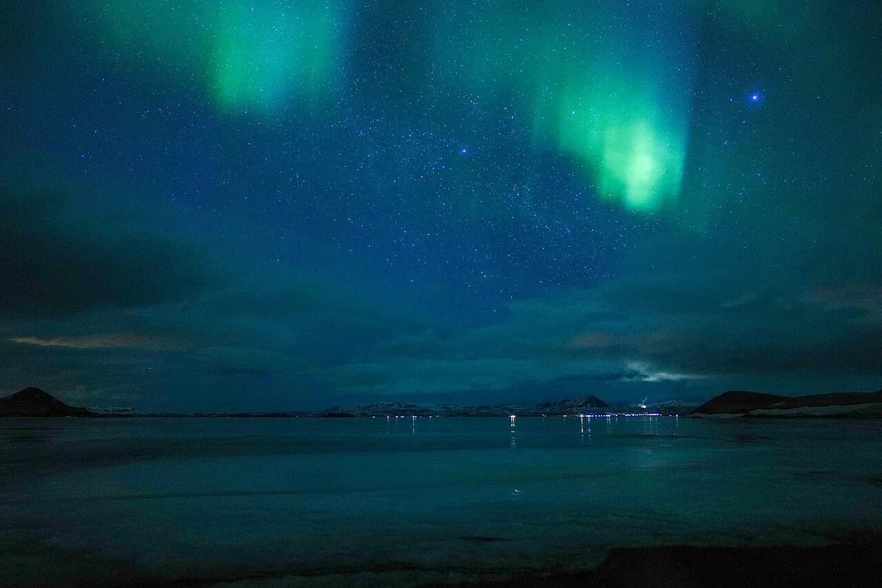 Mývatn Northern Lights: Season, Dark Spots and Tours
