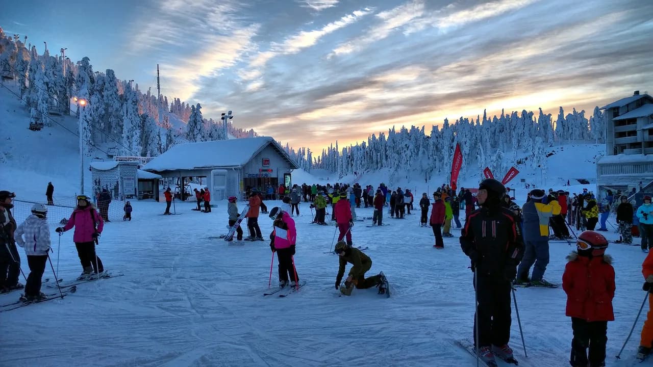 New Year in Ruka: Shows, Dark Skies & Where to Stay