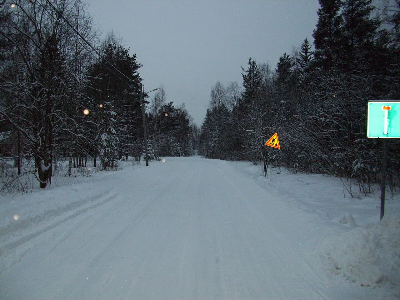 Polar Night in Rovaniemi: Kaamos, Blue Light & Aurora