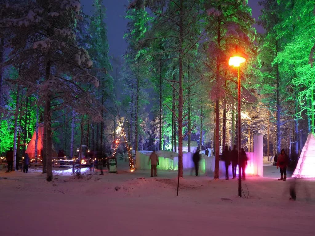 Santa Claus Village Rovaniemi: Winter Decision Guide