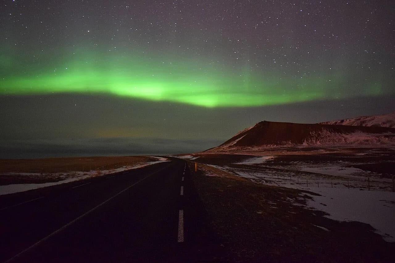 Northern Lights Snæfellsnes: Season, Spots & Stays
