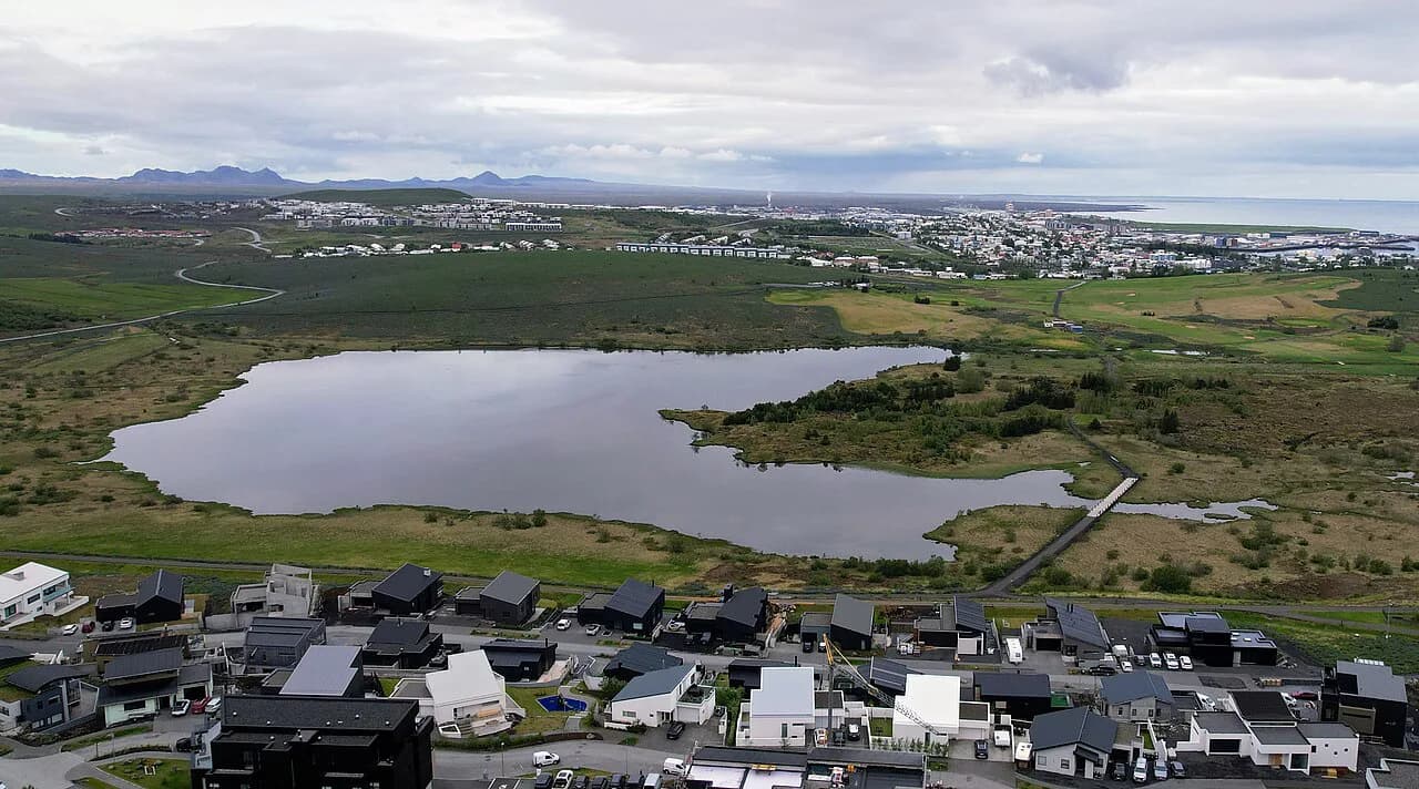 Vök Baths, Iceland: Which Geothermal Pool to Pick