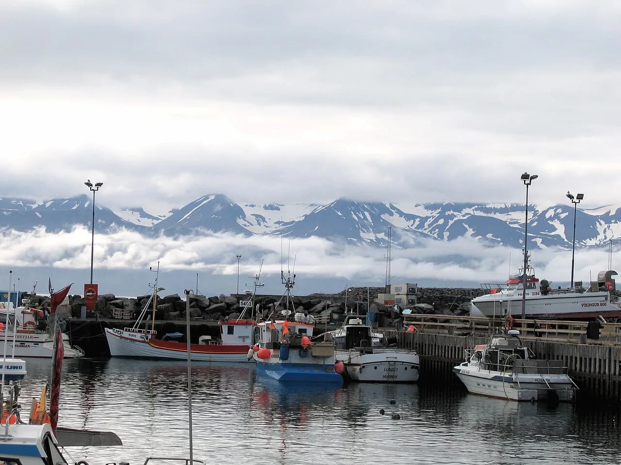 GeoSea Húsavík: Geothermal Sea Baths for Aurora Nights
