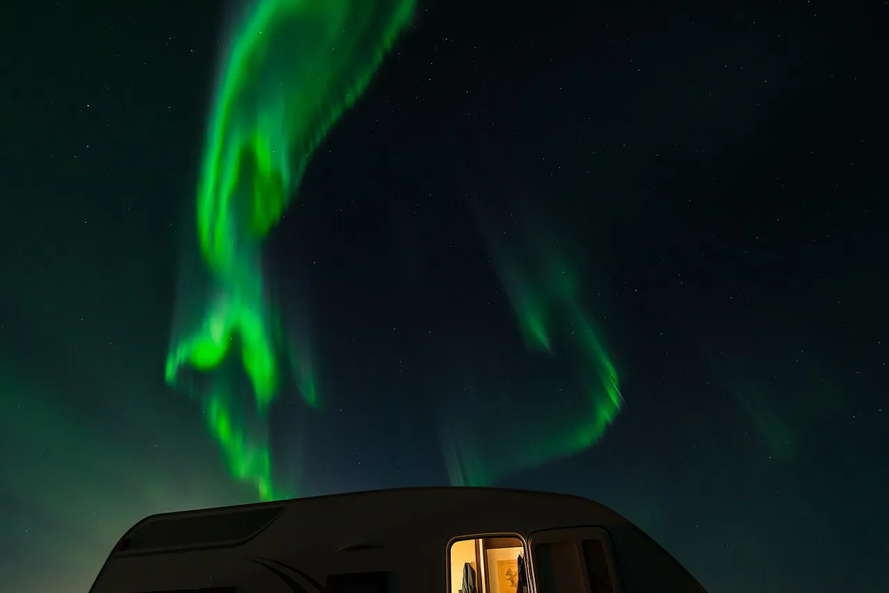 Mývatn Northern Lights Tours: Choosing a Chase from the Lake