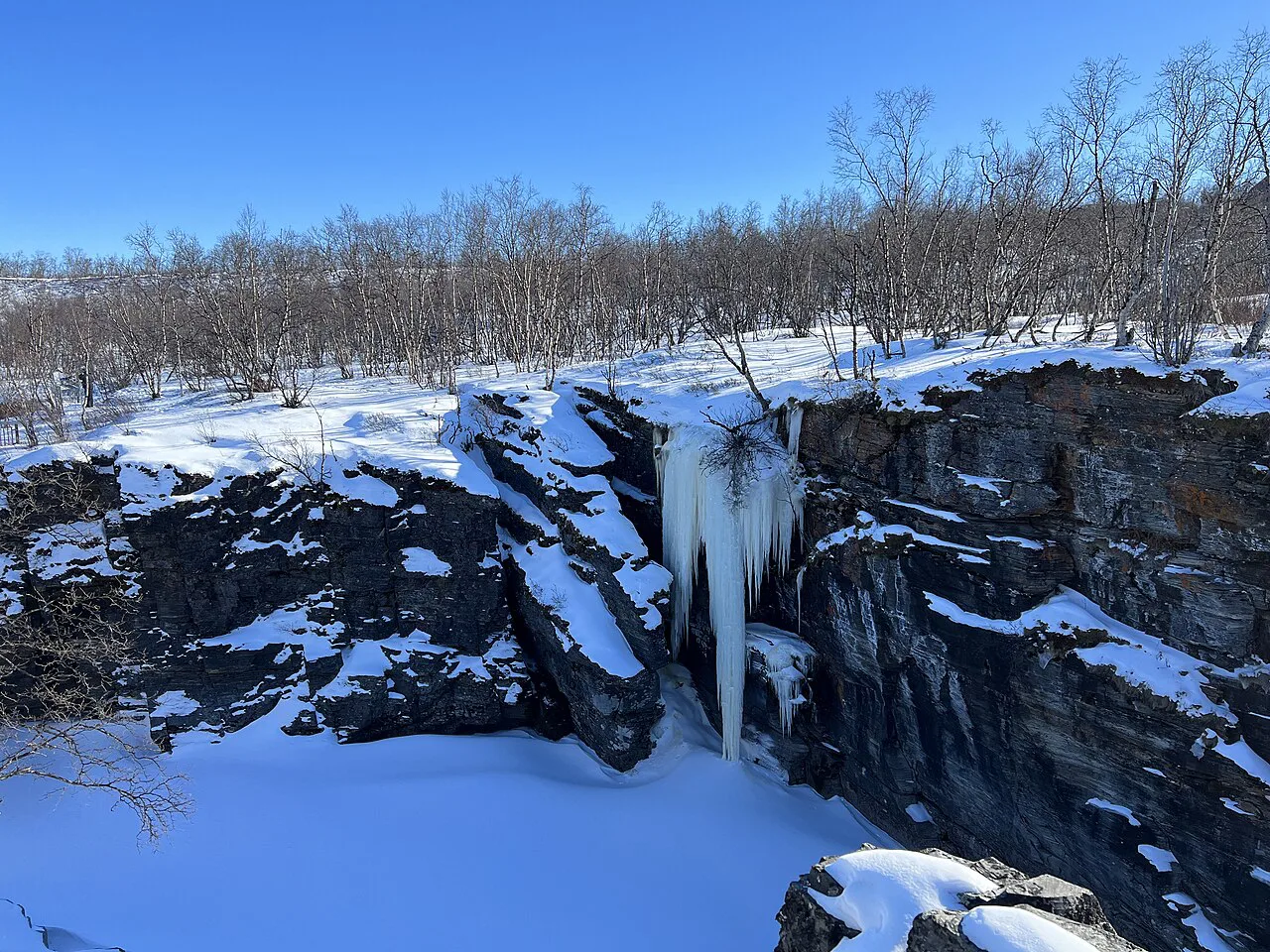 Frozen waterfall i, Abisko