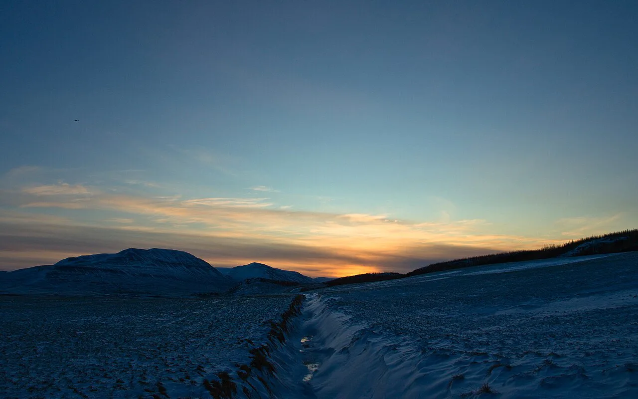 Noon in the North, Akureyri