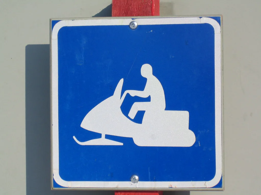 cartello motoslitta in lapponia, Saariselkä