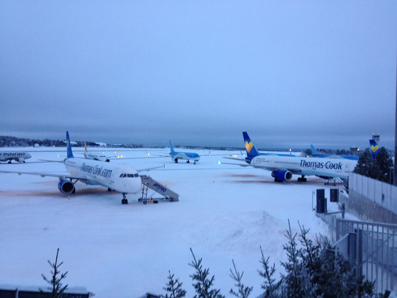 Rovaniemi airport rush time