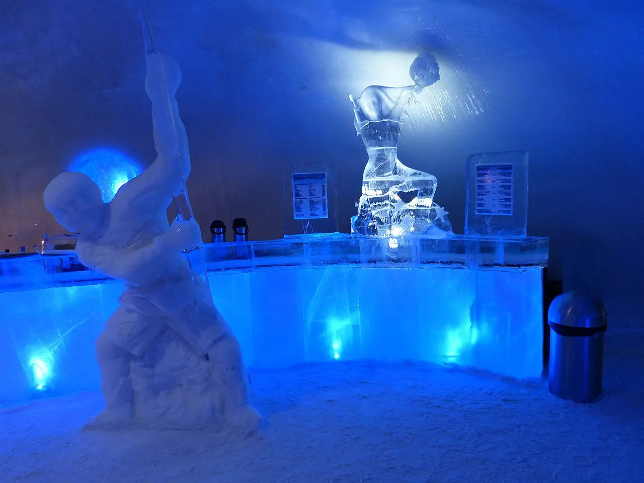 LumiLinna SnowCastle , bar, Kemi