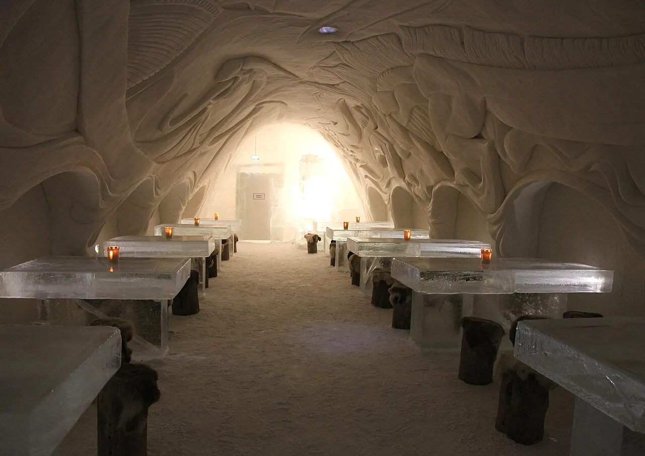 Snow restaurant, Kemi