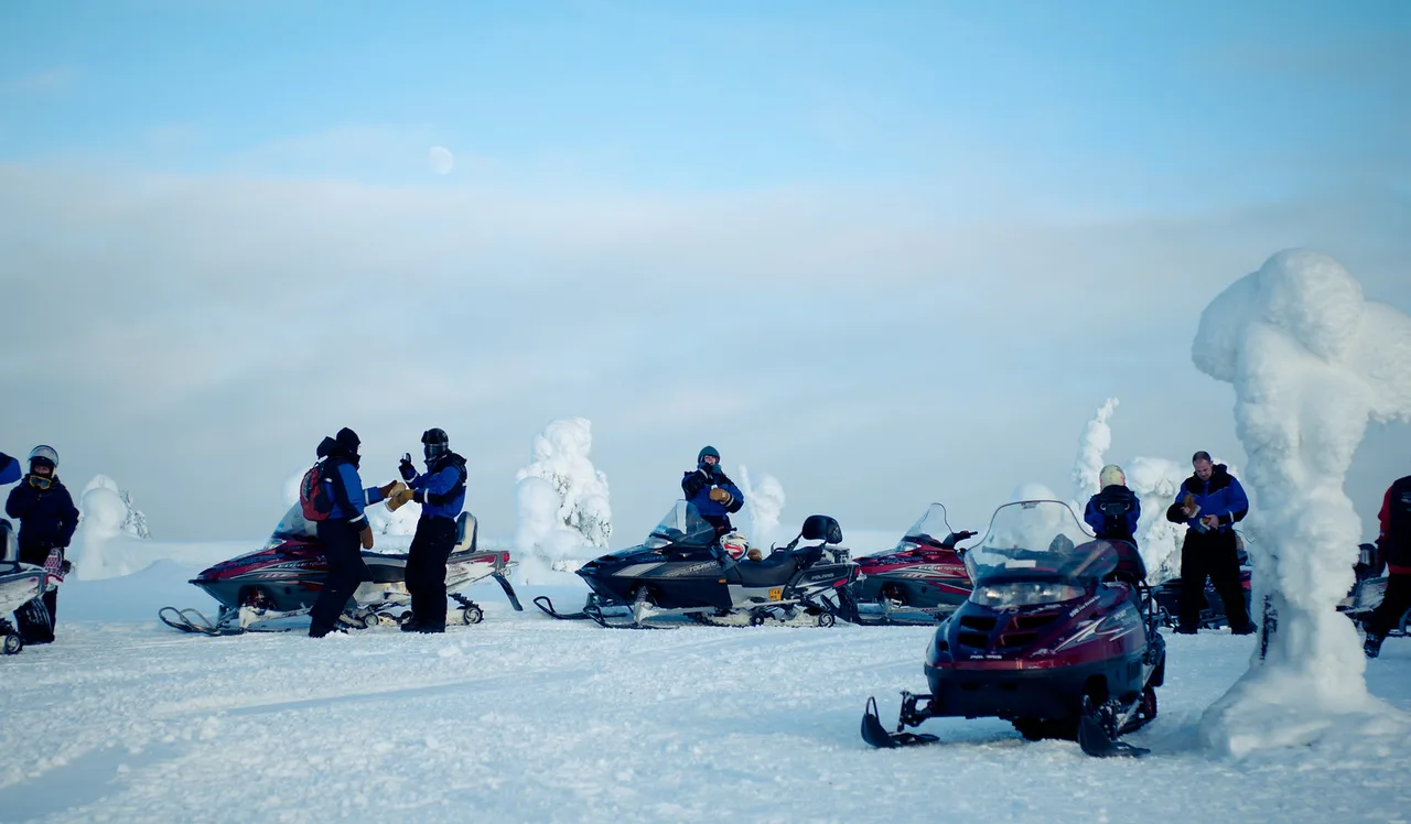 snowmobile safari, Rovaniemi