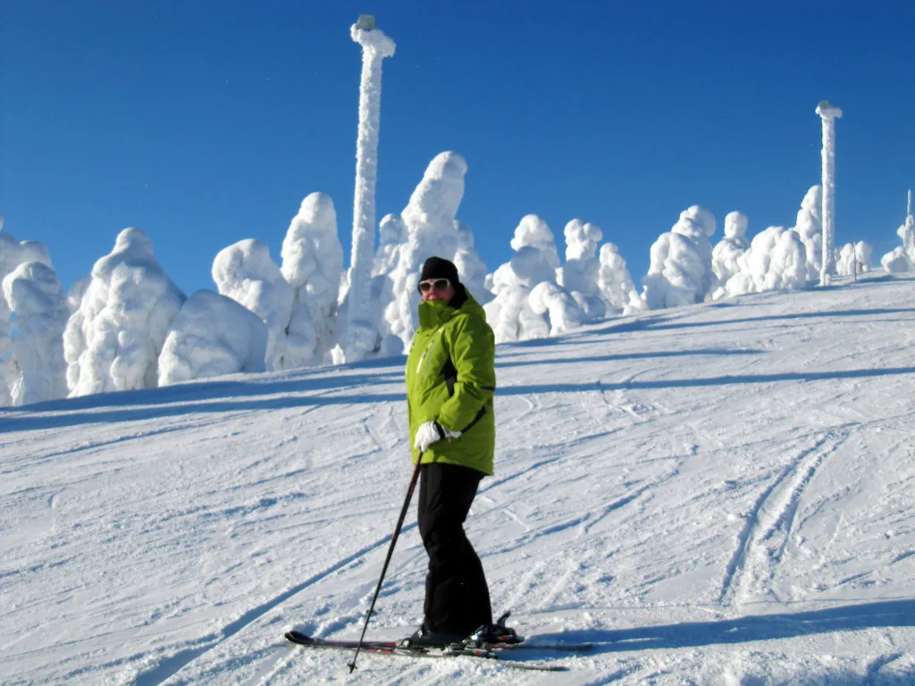 skiing in Ruka winter