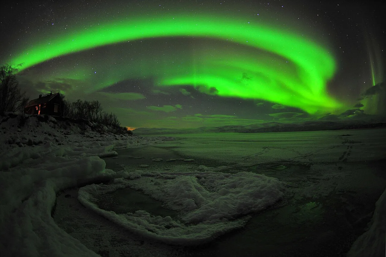 Aurora-abisko-fisheye