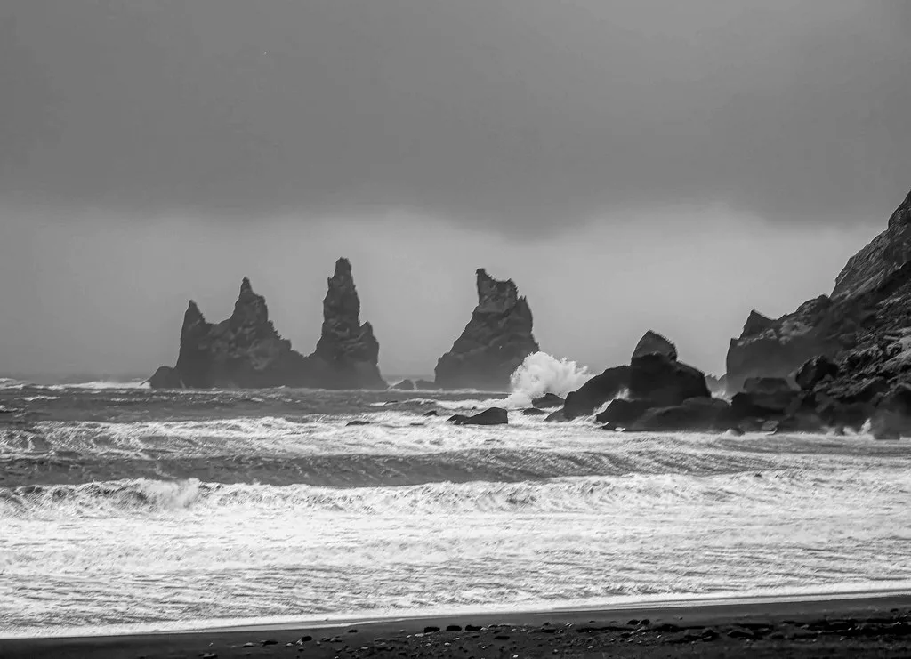 Challenge) - Day 35 - stormy seas around Raynisdandar, Vik, Iceland